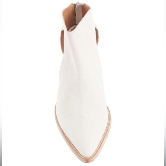 NWT Free People Leather Wilder Pointed Toe Booties - Picture 3 of 8